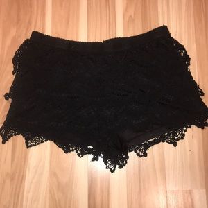 Super cute black lace shorts!!